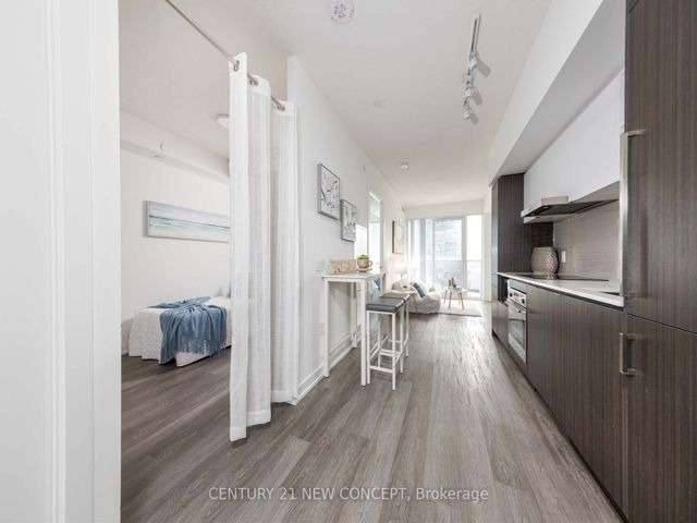 2710 - 55 Cooper St