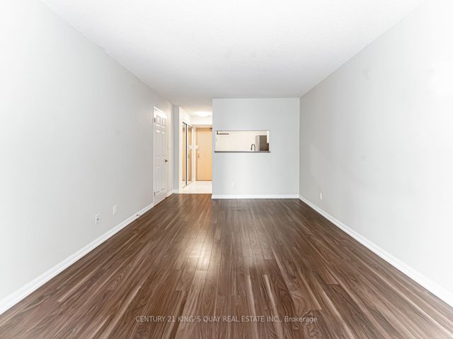 1407 - 24 Wellesley St W