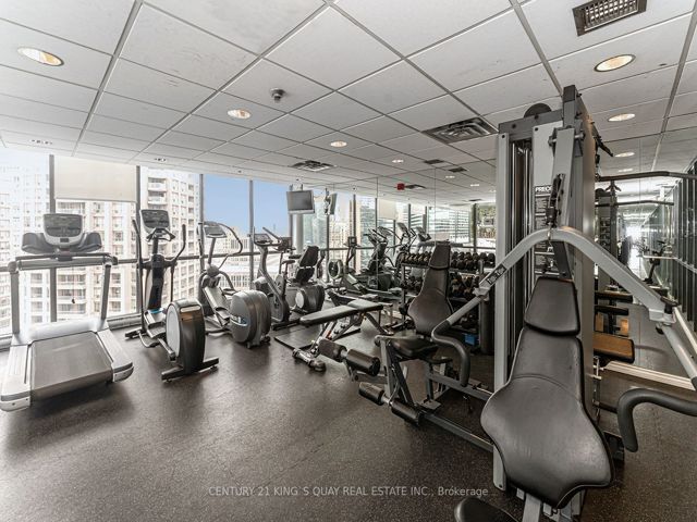 1407 - 24 Wellesley St W