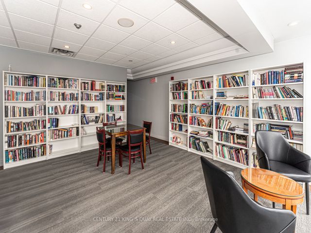 1407 - 24 Wellesley St W