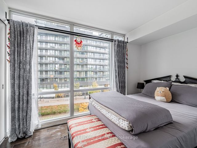 310 - 170 Fort York Blvd