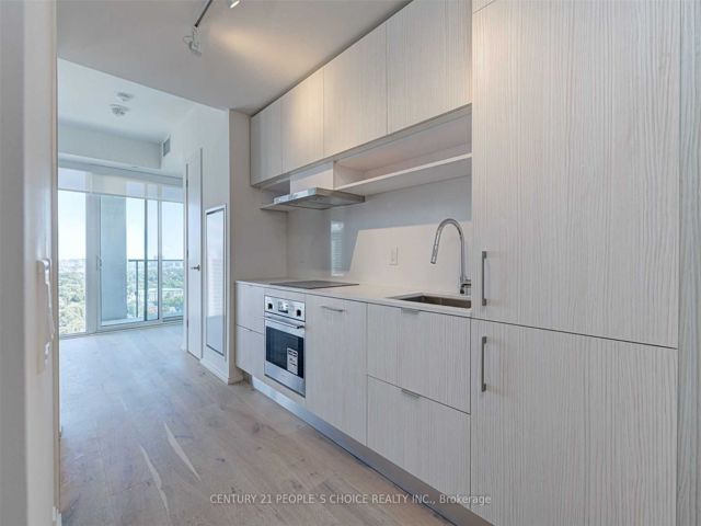 3006 - 5 Soudan Ave