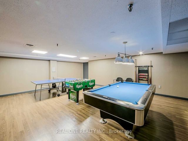 501 - 701 King St W