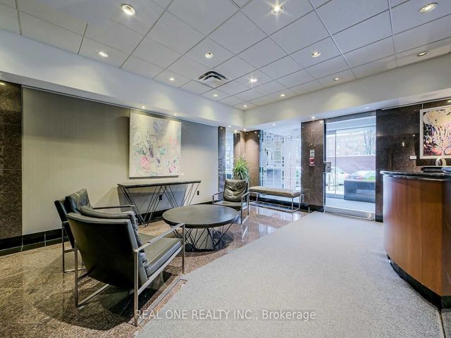 501 - 701 King St W