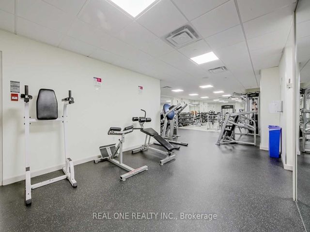 501 - 701 King St W
