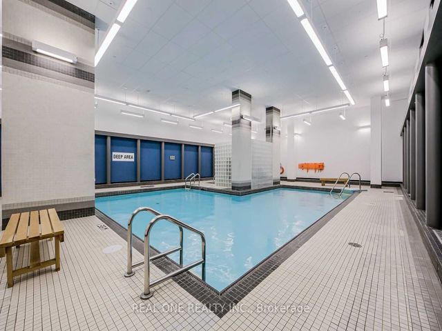 501 - 701 King St W