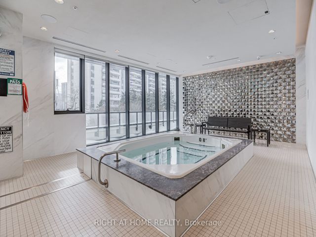 3603 - 575 Bloor St E