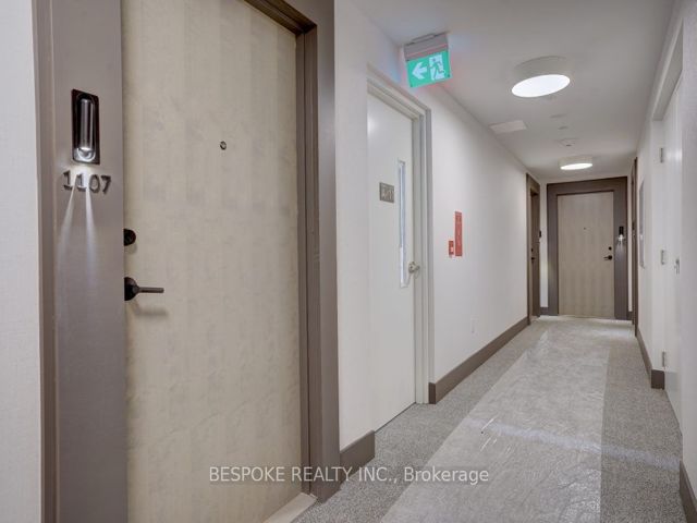 1107 - 130 River St