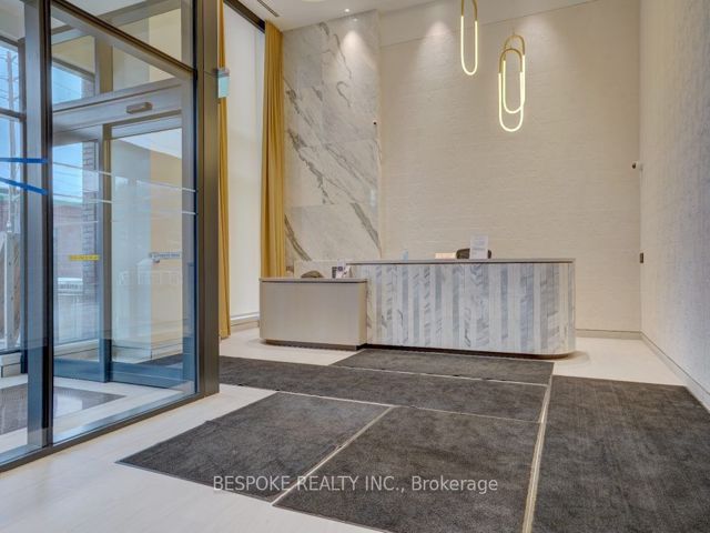 1107 - 130 River St