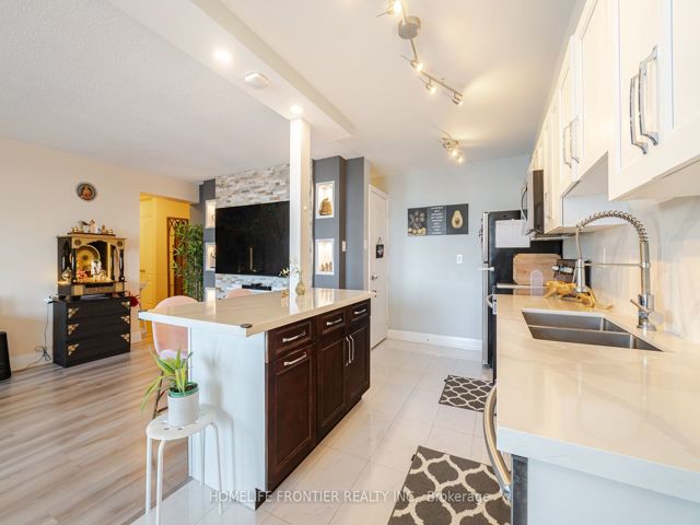 309 - 177 Linus Rd