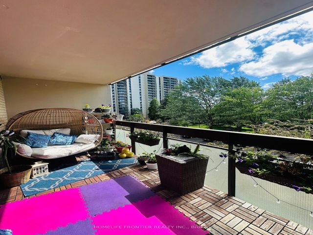 309 - 177 Linus Rd