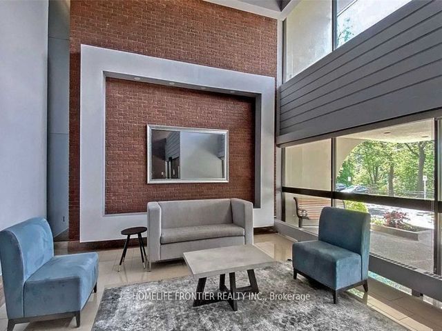 309 - 177 Linus Rd