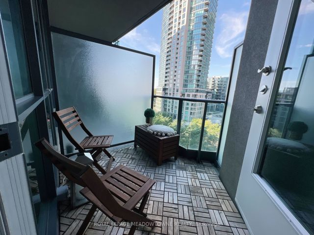 757 - 209 Fort York Blvd