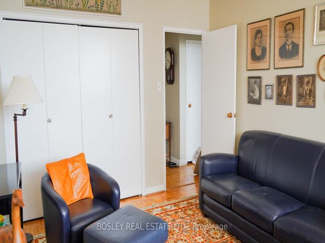 8B - 4 Deer Park Ave