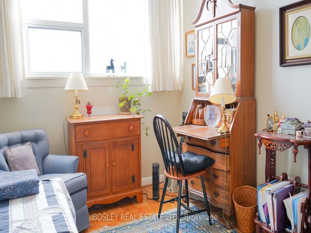 8B - 4 Deer Park Ave