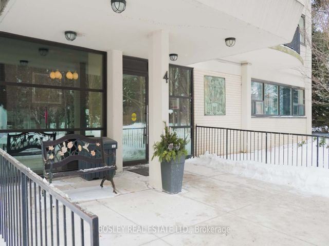 8B - 4 Deer Park Ave
