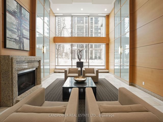 1701 - 4978 Yonge St
