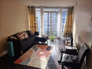 705 - 25 Carlton St