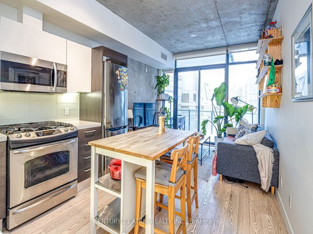 508 - 25 Stafford St