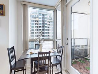 1205 - 2 Rean Dr