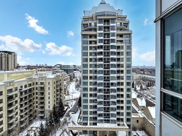 1205 - 2 Rean Dr