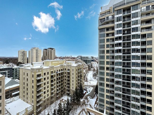 1205 - 2 Rean Dr