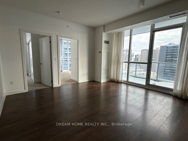 1105 - 52 Forest Manor Rd