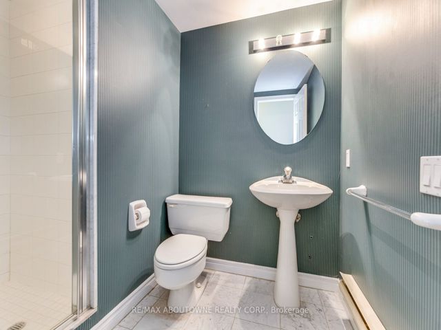 701 - 71 Simcoe St