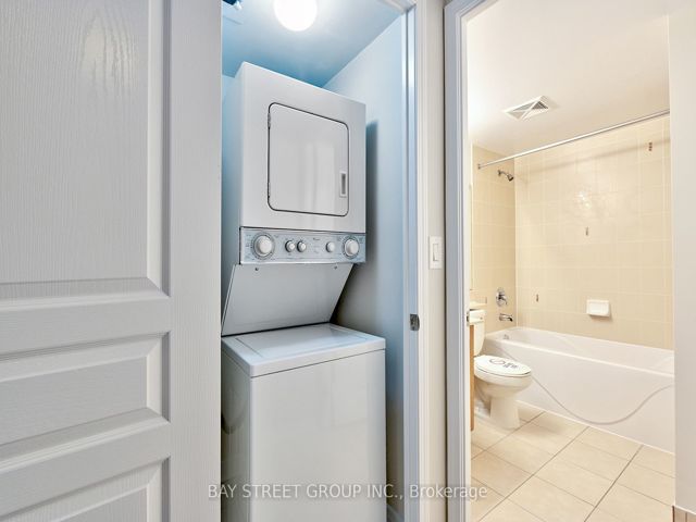 616 - 503 Beecroft Rd