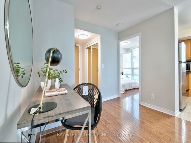 616 - 503 Beecroft Rd