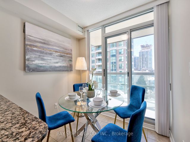 616 - 503 Beecroft Rd