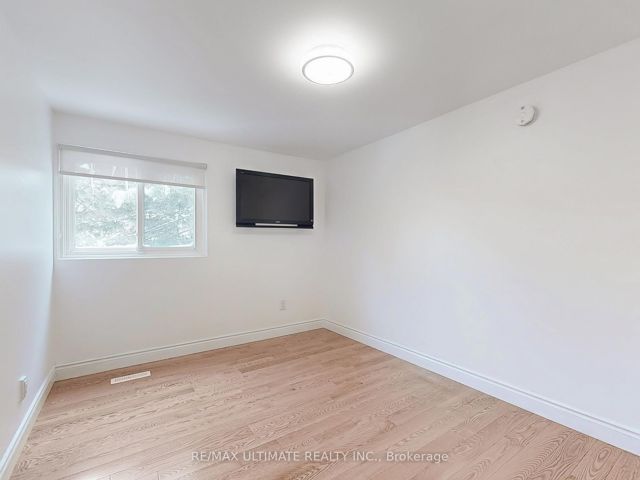 181RC - 181 Rusty Crestway Way