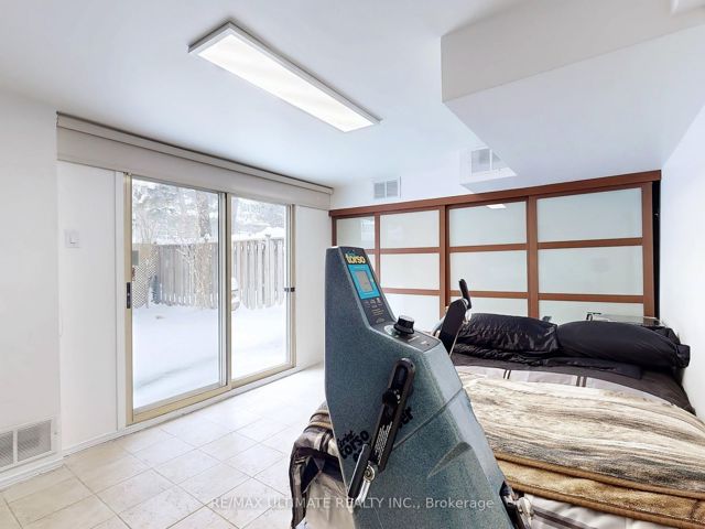 181RC - 181 Rusty Crestway Way