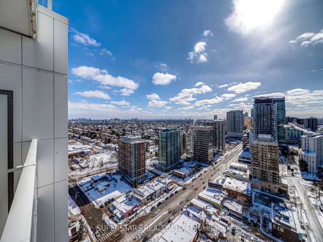 2905 - 75 Canterbury Pl