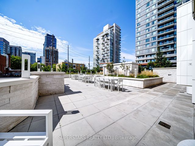 2905 - 75 Canterbury Pl