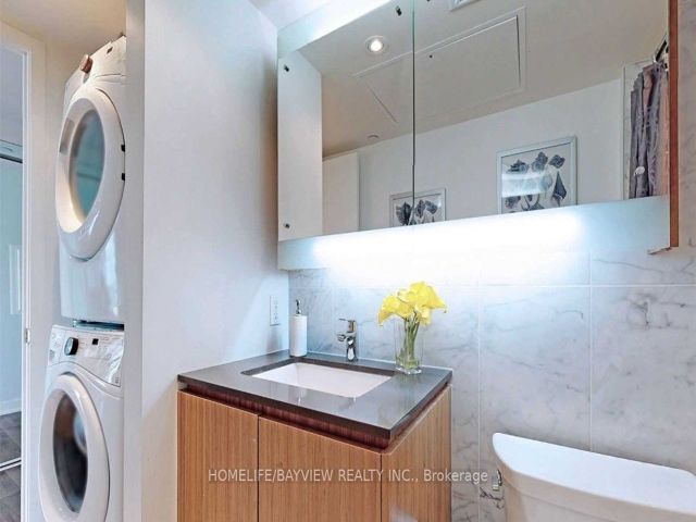 505 - 80 Queens Wharf Rd