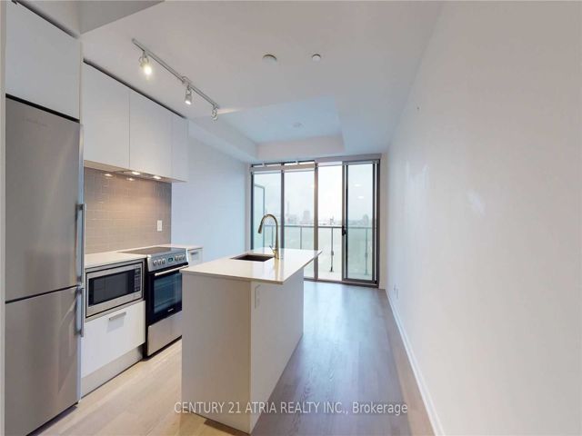 1012 - 57 St Joseph St