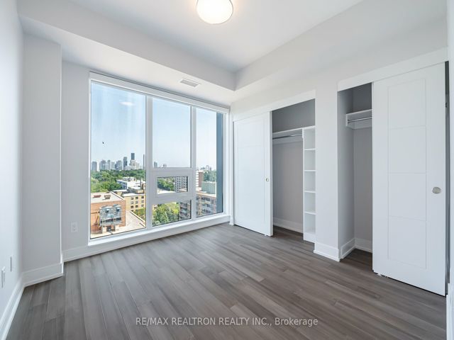 1109 - 2525 Bathurst St