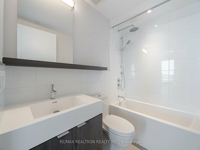 1109 - 2525 Bathurst St