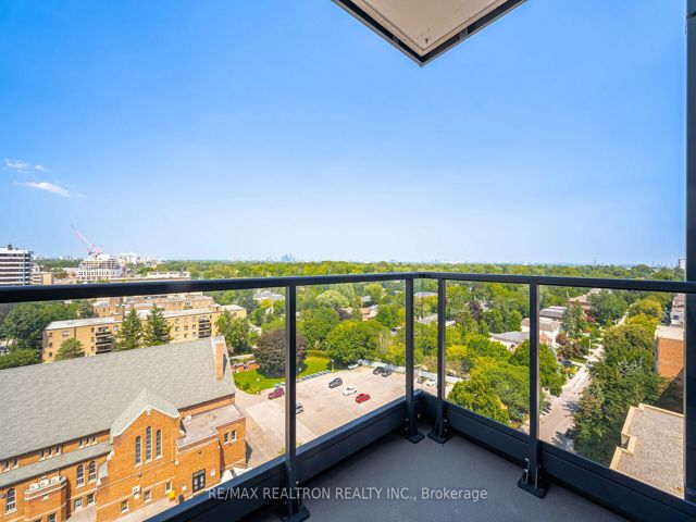 1109 - 2525 Bathurst St