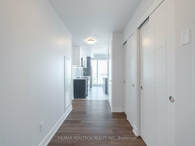 1109 - 2525 Bathurst St