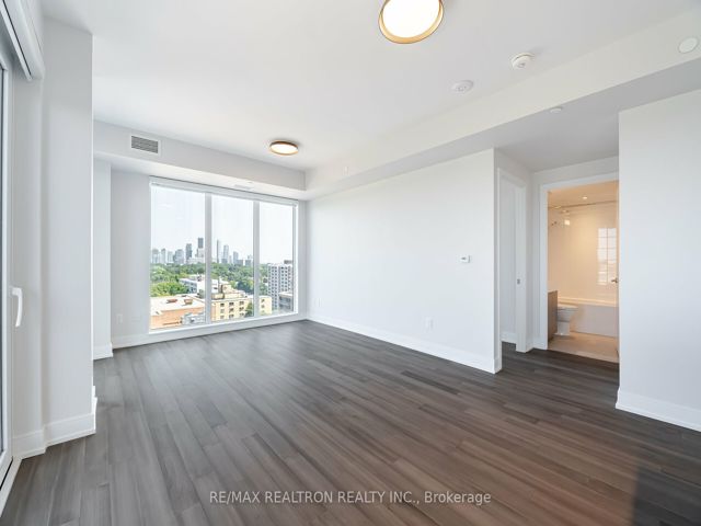 1109 - 2525 Bathurst St
