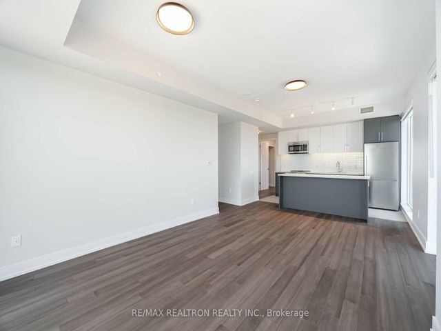 1109 - 2525 Bathurst St