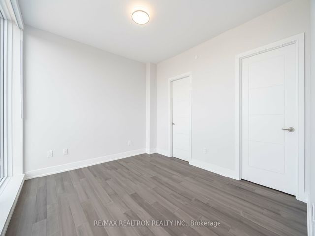 1205 - 2525 Bathurst St