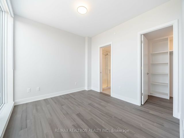 1205 - 2525 Bathurst St