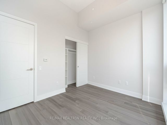 1205 - 2525 Bathurst St