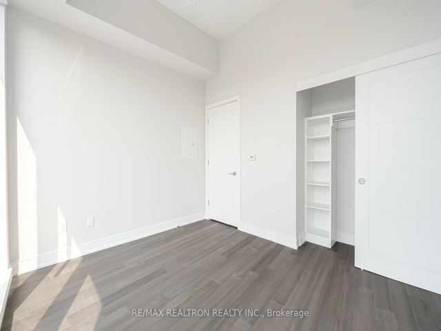 1205 - 2525 Bathurst St