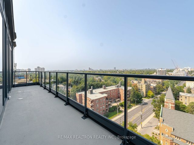1205 - 2525 Bathurst St