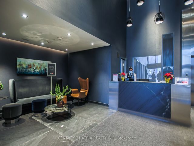 1510 - 28 Wellesley St E