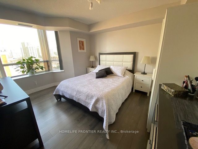 1816 - 5418 Yonge St